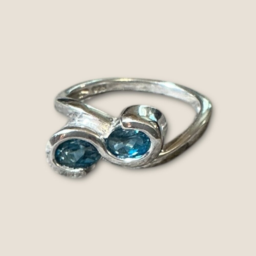 Sterling Silver Infinity Stack Rings With Stones Size 4.75 - Picture 2 of 5